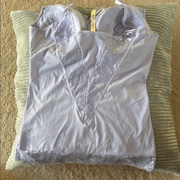 NWT Various Sizes Rhonda Shear Lite Lavender Supportive Lace Camisole - Picture 2 of 4